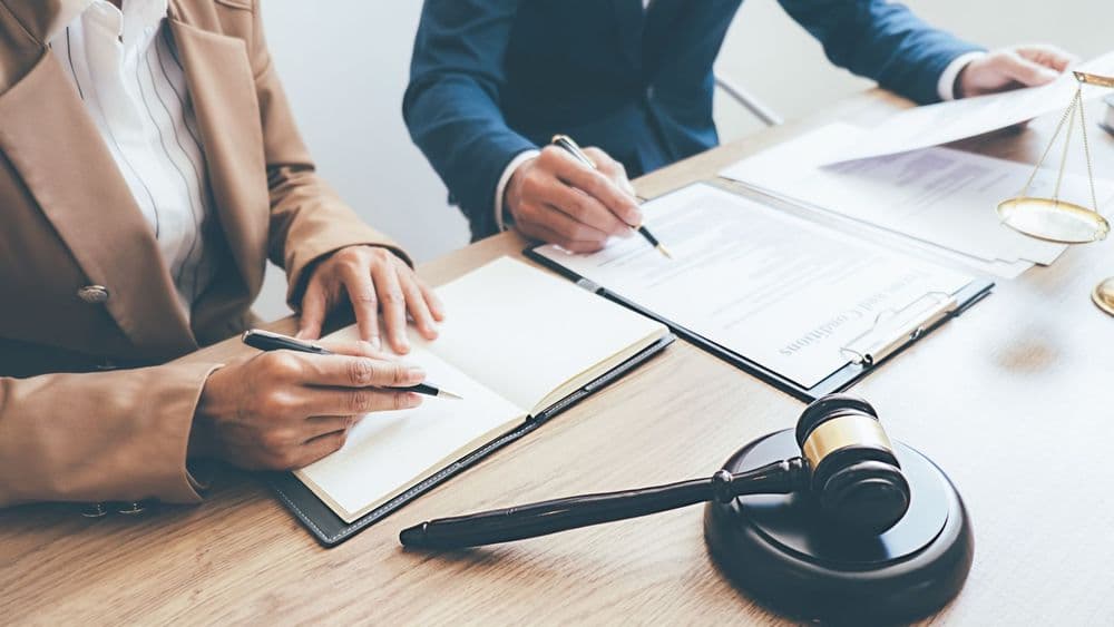 Os recursos administrativos e judiciais nas Licitações e entenda o papel primordial de ter um advogado. Os recursos administrativos e judiciais nas Licitações e entenda o papel primordial de ter um advogado.