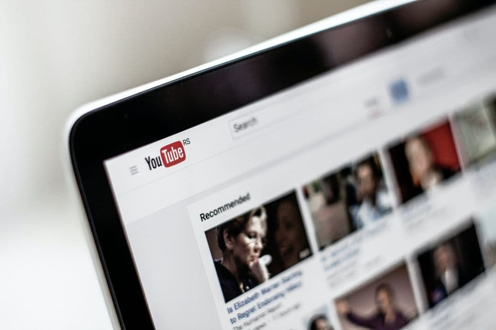 Youtube: o sharenting e o direito a privacidade Youtube: o sharenting e o direito a privacidade
